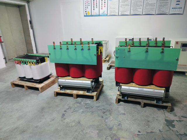 东明KS11-1000KVA矿用变压器